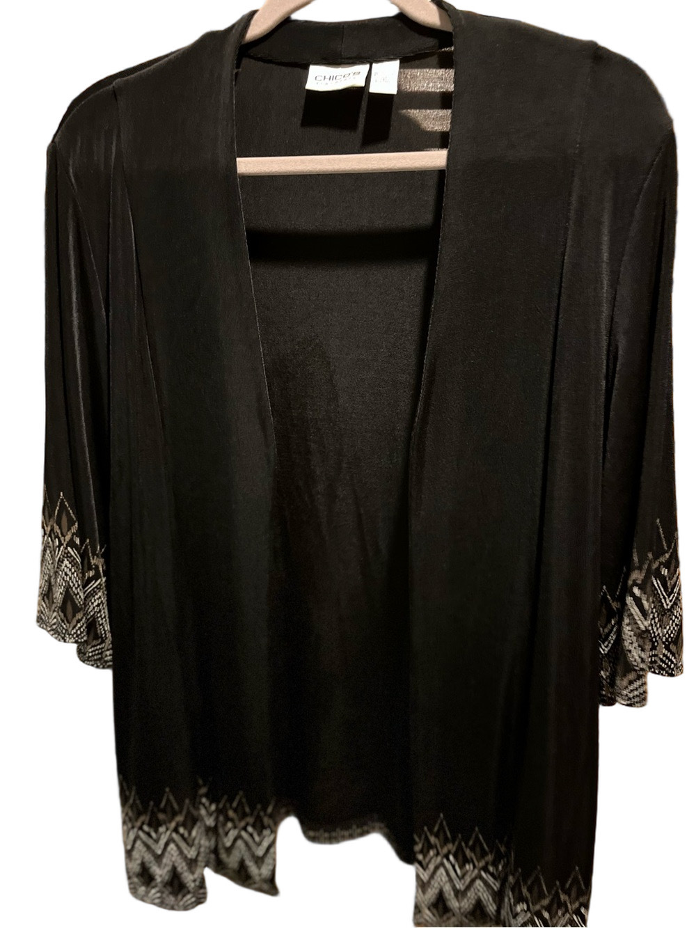 92. WOMENS CHICO’S TRAVELERS 2/L DETAIL TOP
